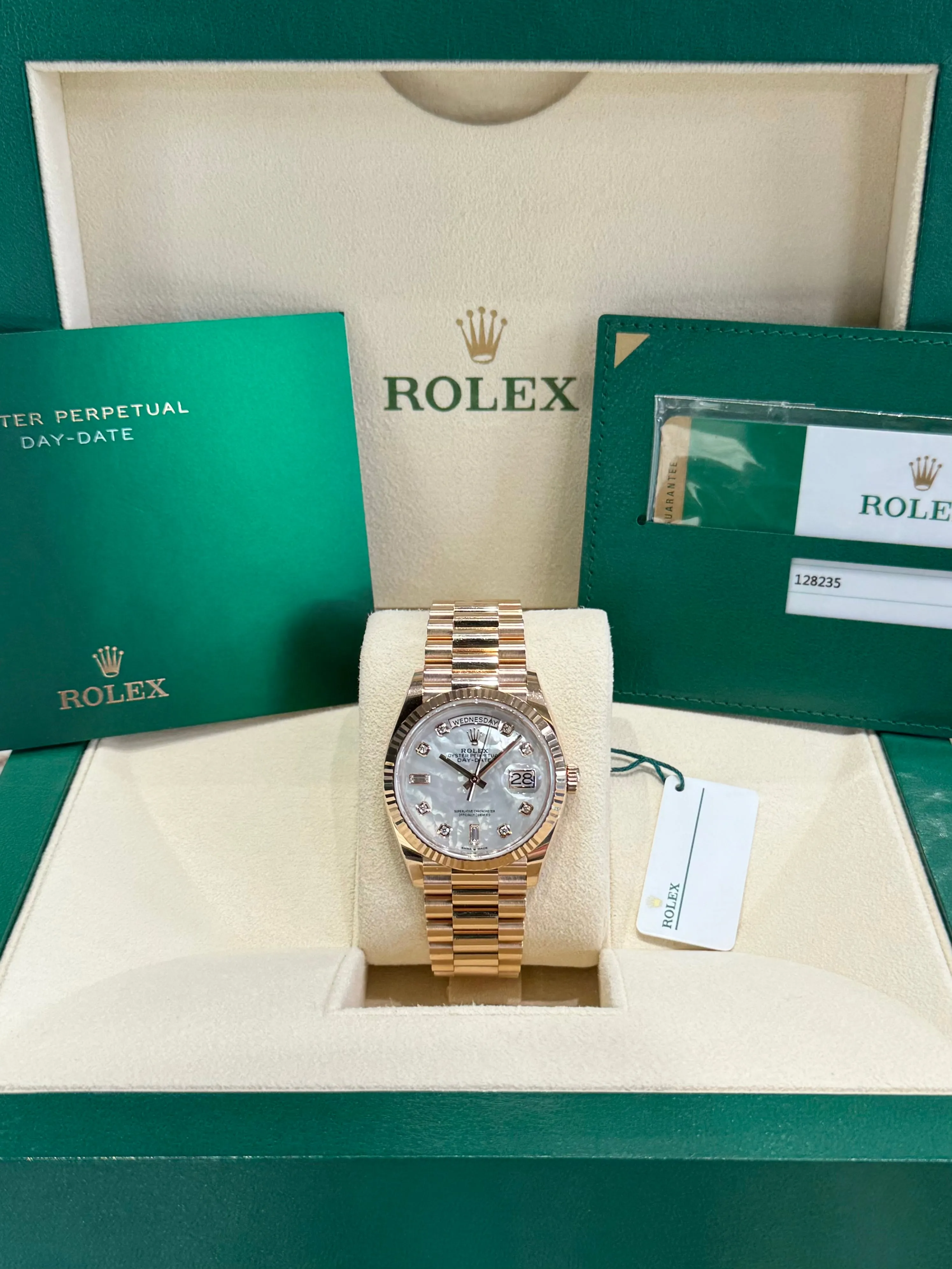 2018 Rolex Day-Date 36 128235