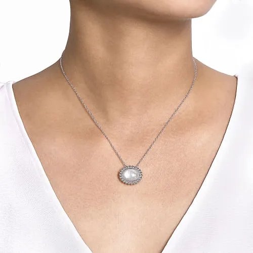 925 Sterling Silver Rock Crystal and White MOP Pendant Necklace