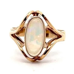 9ct Yellow Gold single stone Opal Ring