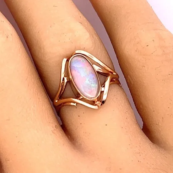 9ct Yellow Gold single stone Opal Ring