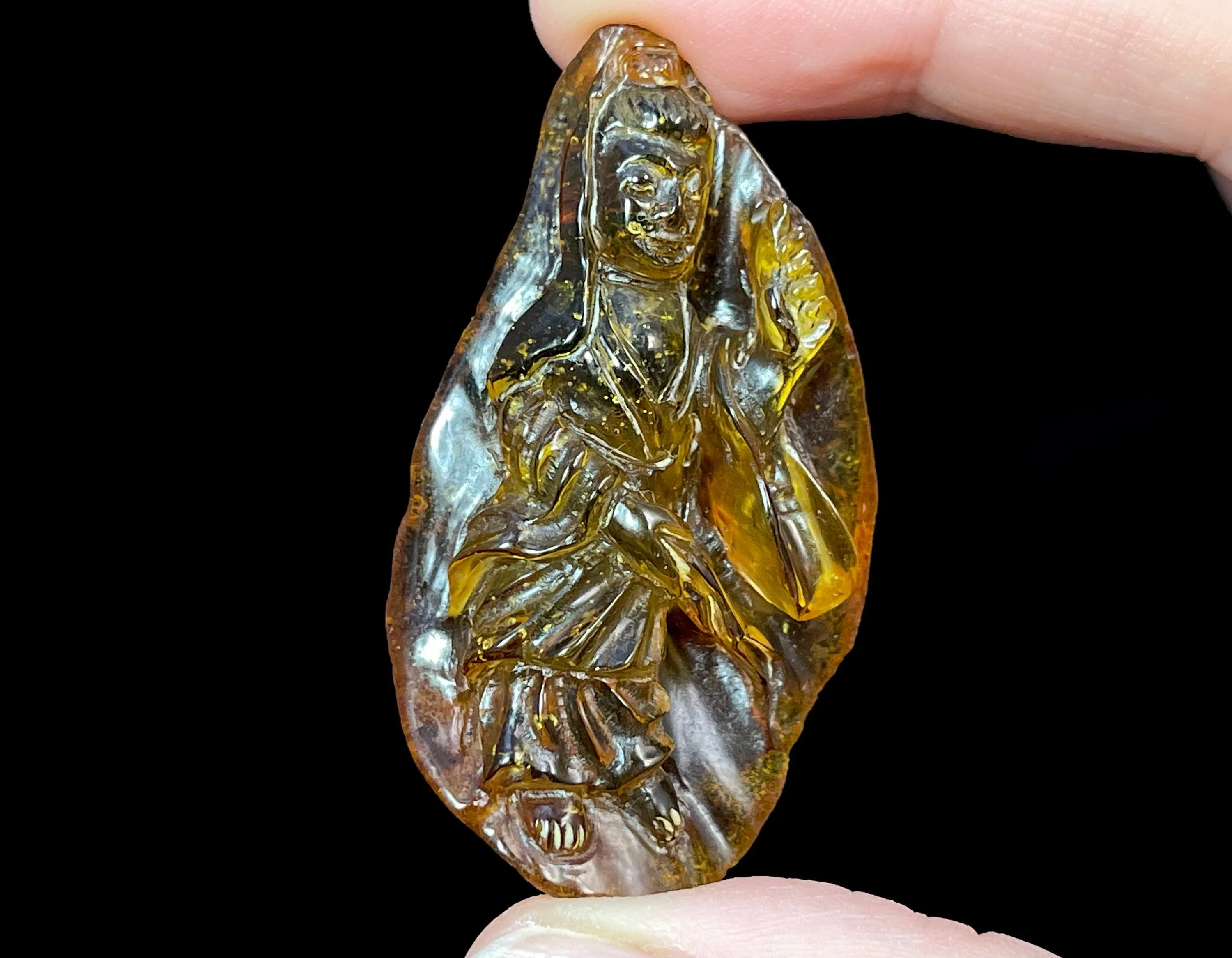 AMBER Crystal Buddha - Crystal Carving, Housewarming Gift, Home Decor, Healing Crystals and Stones, L2256