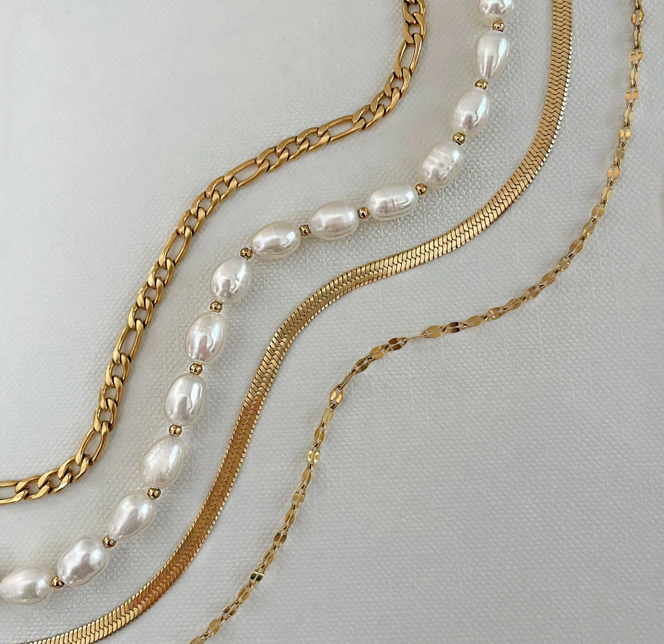 ATHENA FRESHWATER CULTURED PEARL STRAND NECKLACE