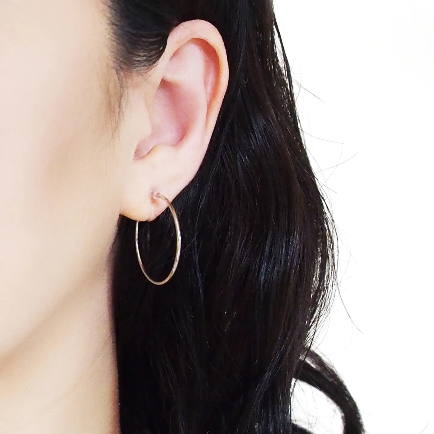 Big Invisible Clip On Hoop Earrings (Silver tone)