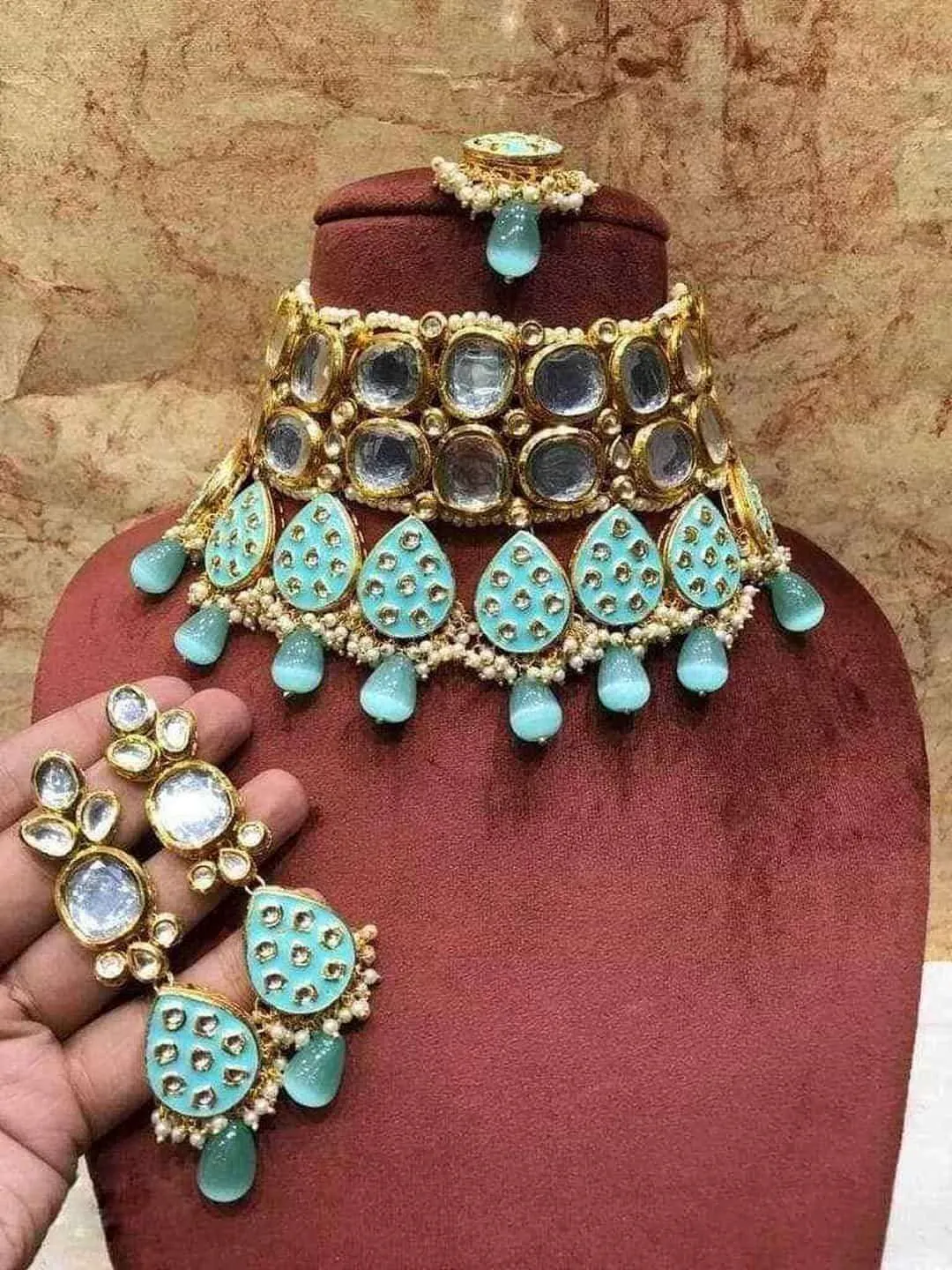 Big Kundan Necklace