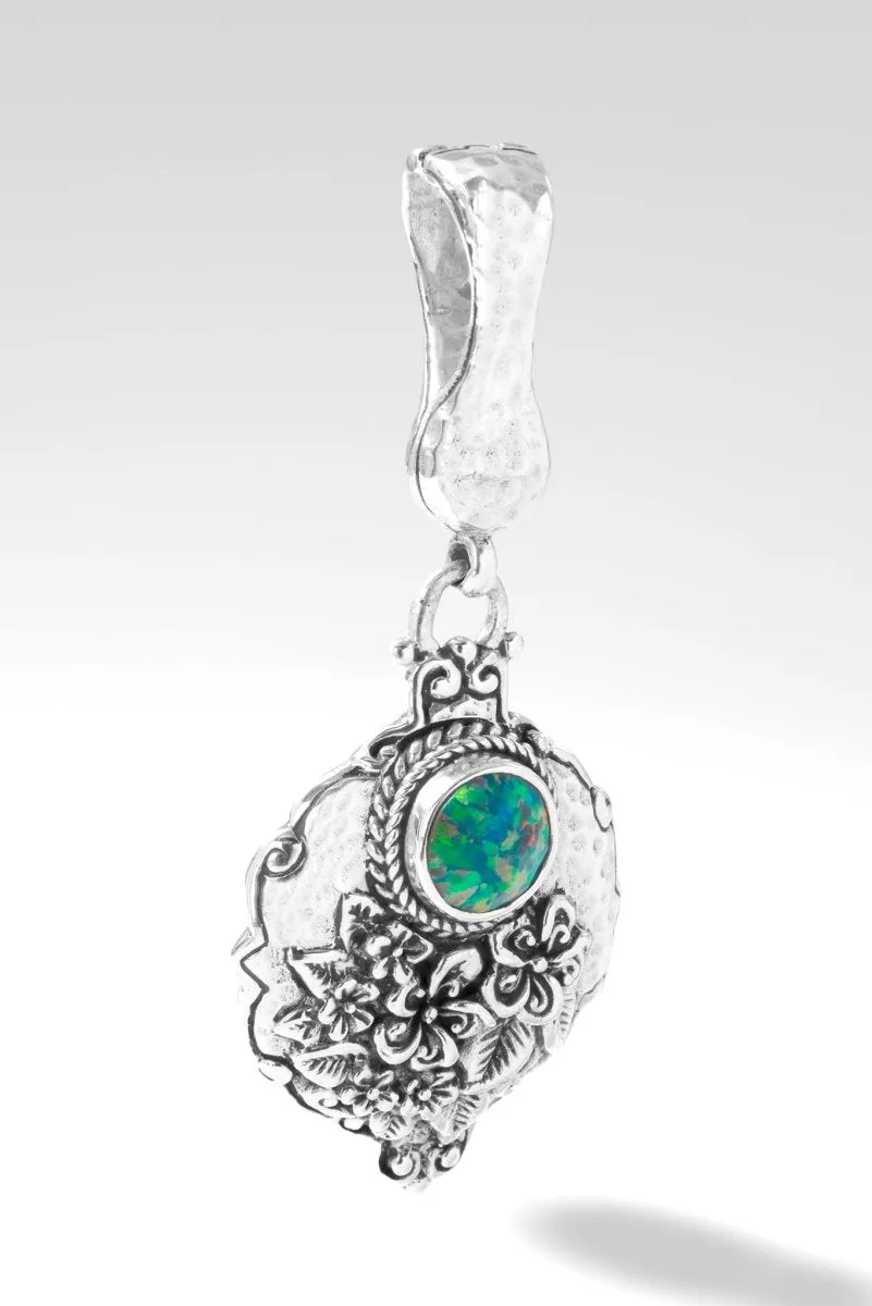 Bloom Bright Pendant™ in Sea Green Simulated Opal