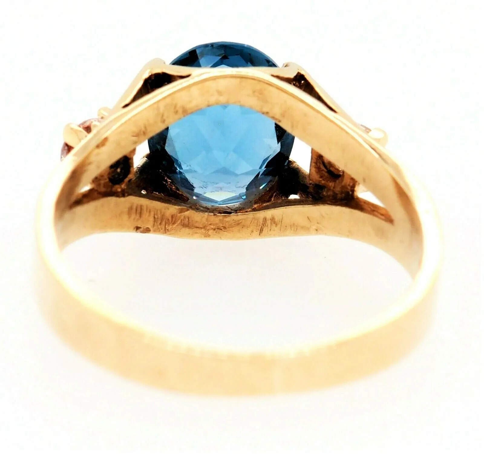 Blue Spinel 9ct Yellow Gold Dress Ring