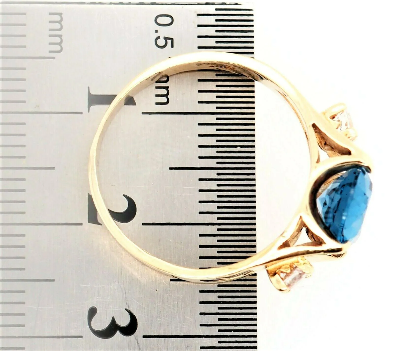 Blue Spinel 9ct Yellow Gold Dress Ring