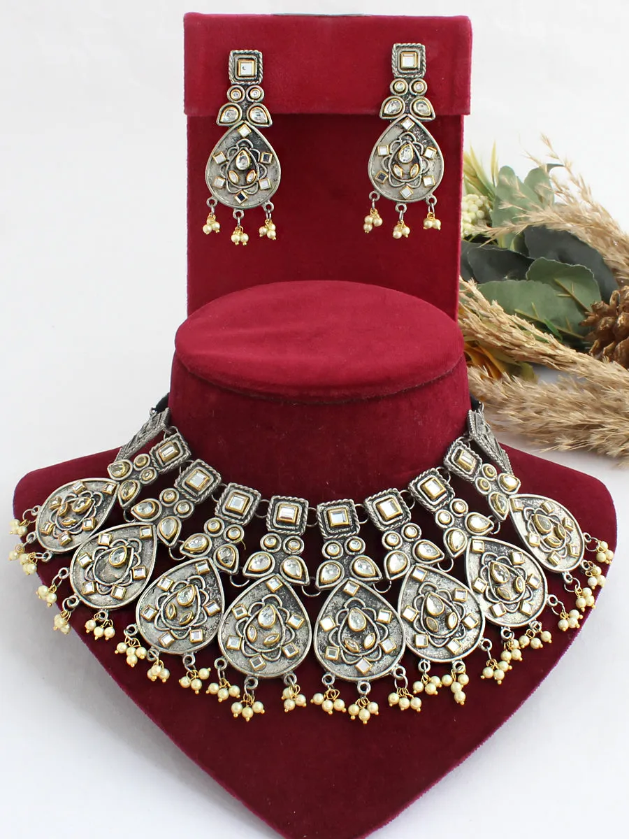 Brishti Bib Necklace Set