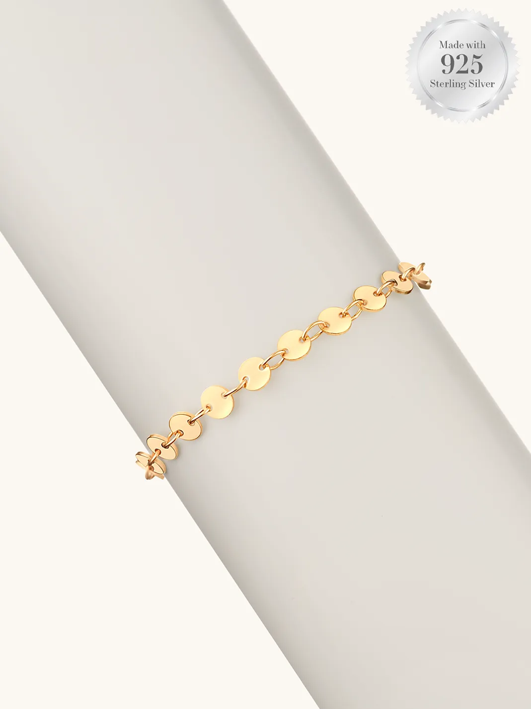 Dainty Gold Disc Bracelet