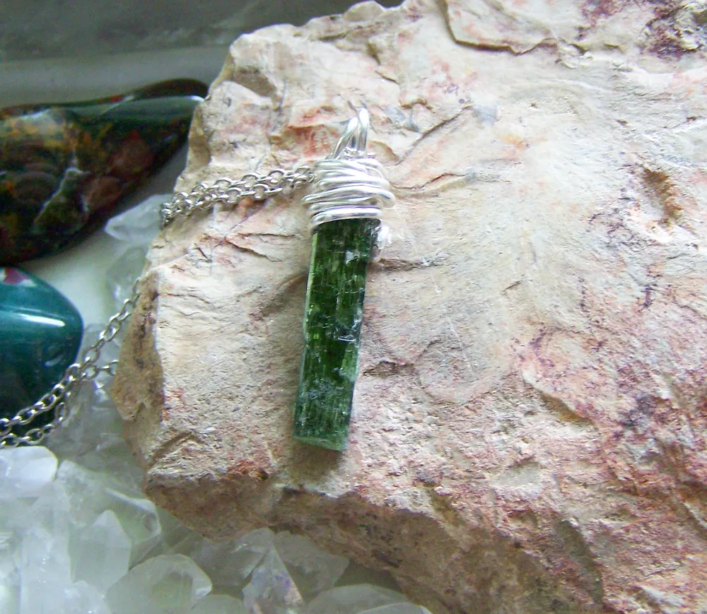 Green Chrome Diopside Raw Gemstone Natural Crystal Pendant Necklace