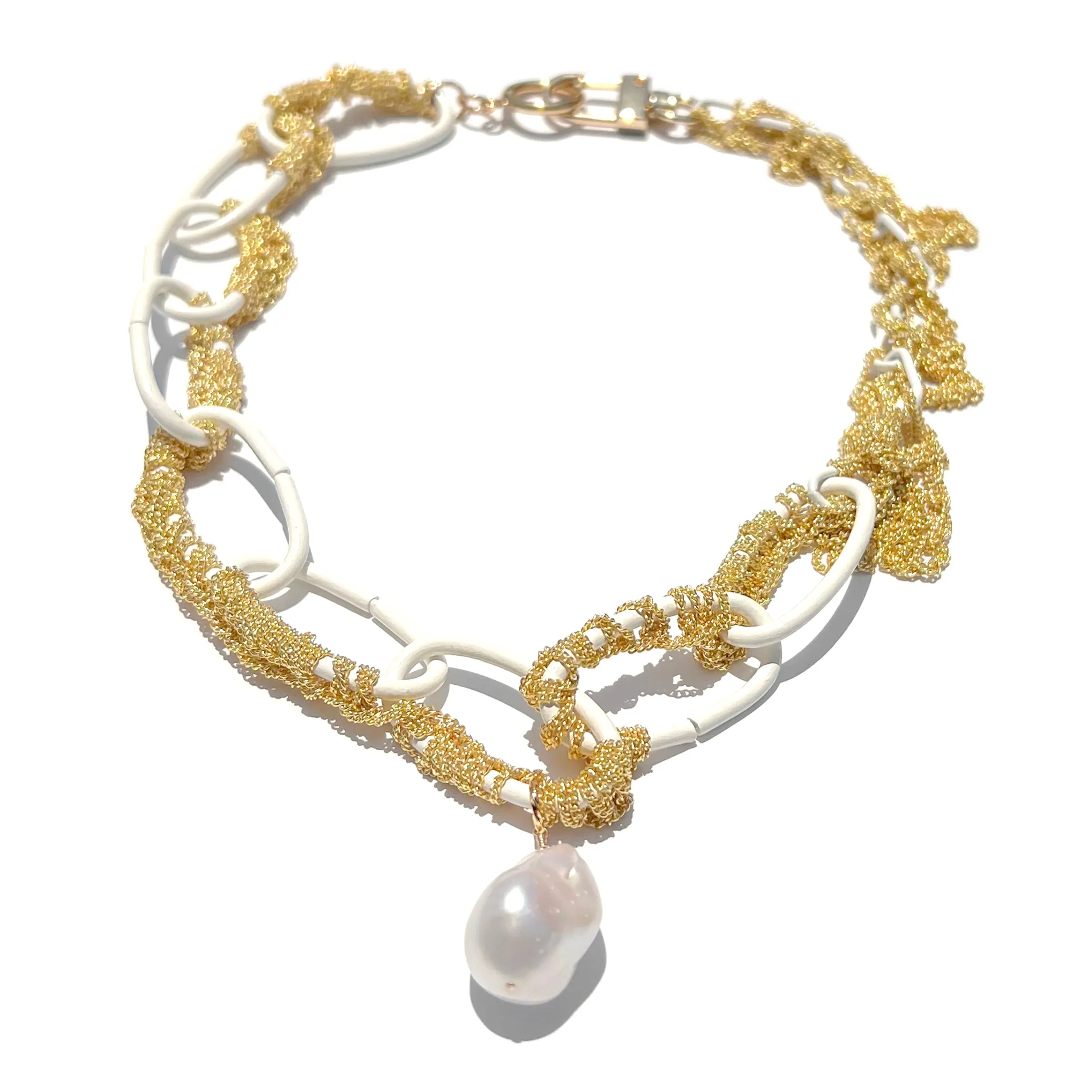 MPR x THE IMAGINARIUM: Gold Dust   White Baroque Pearl Chain Necklace