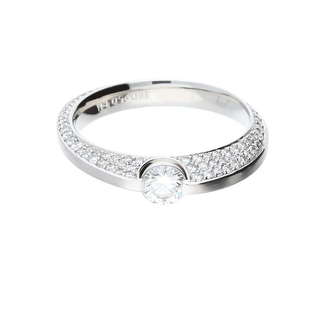 Platinum 0.27ct brilliant cut and pave set natural Diamond ring