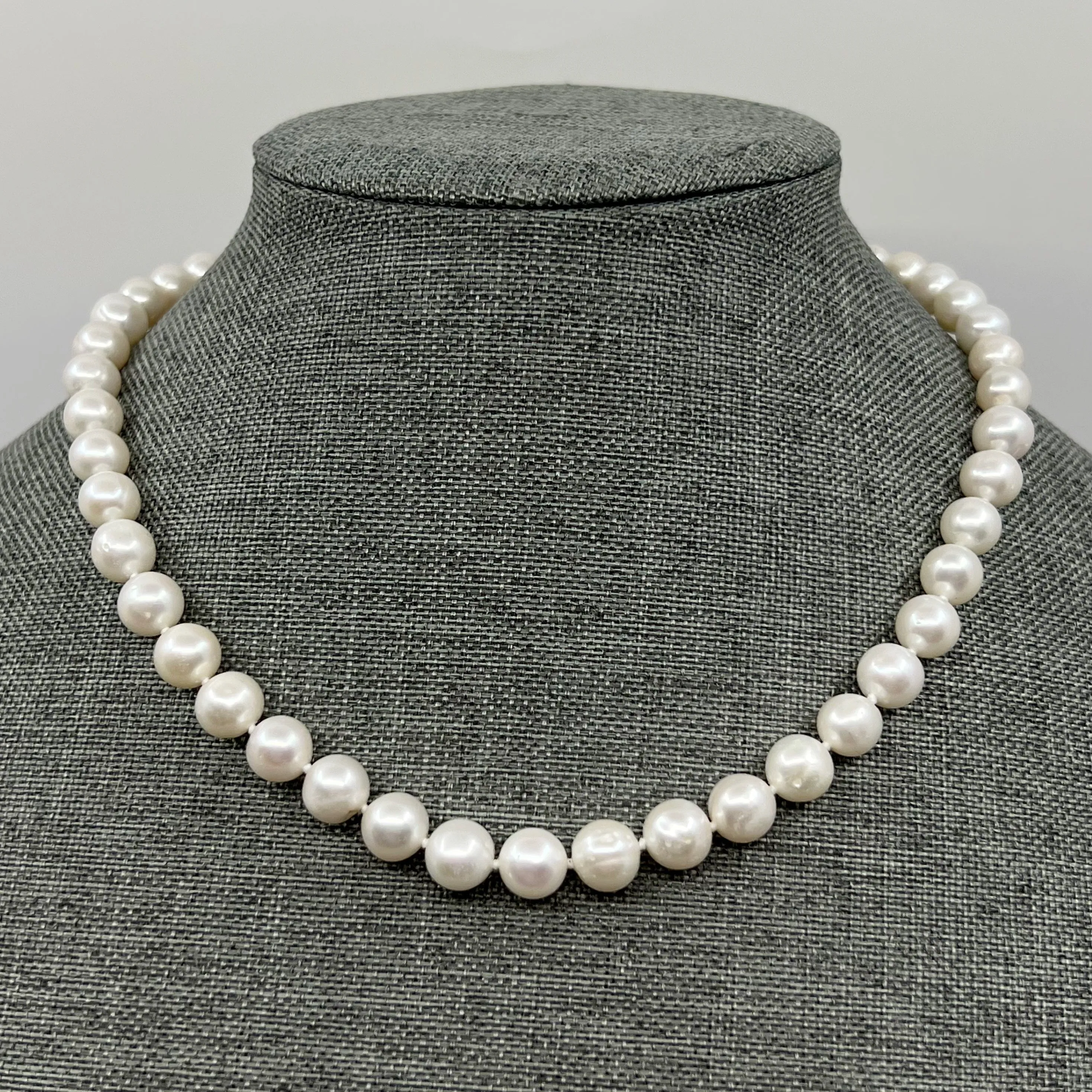 Sterling silver freshwater pearl necklace