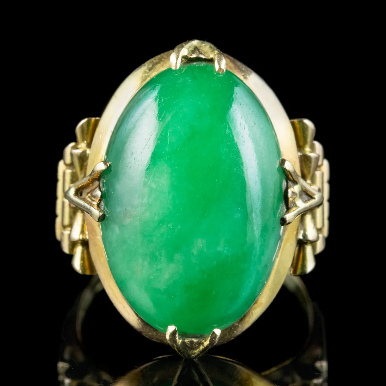 Vintage Jade Cocktail Ring 10ct Stone