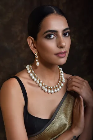 White Gold Tone Kundan Pearl Necklace Set